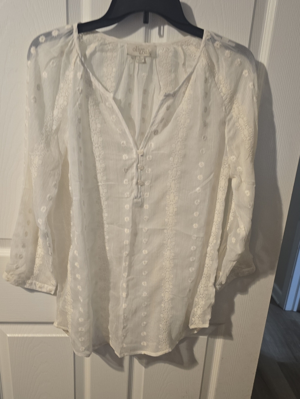 Olive & Oak Cream Embroidered V-Neck Boho Blouse